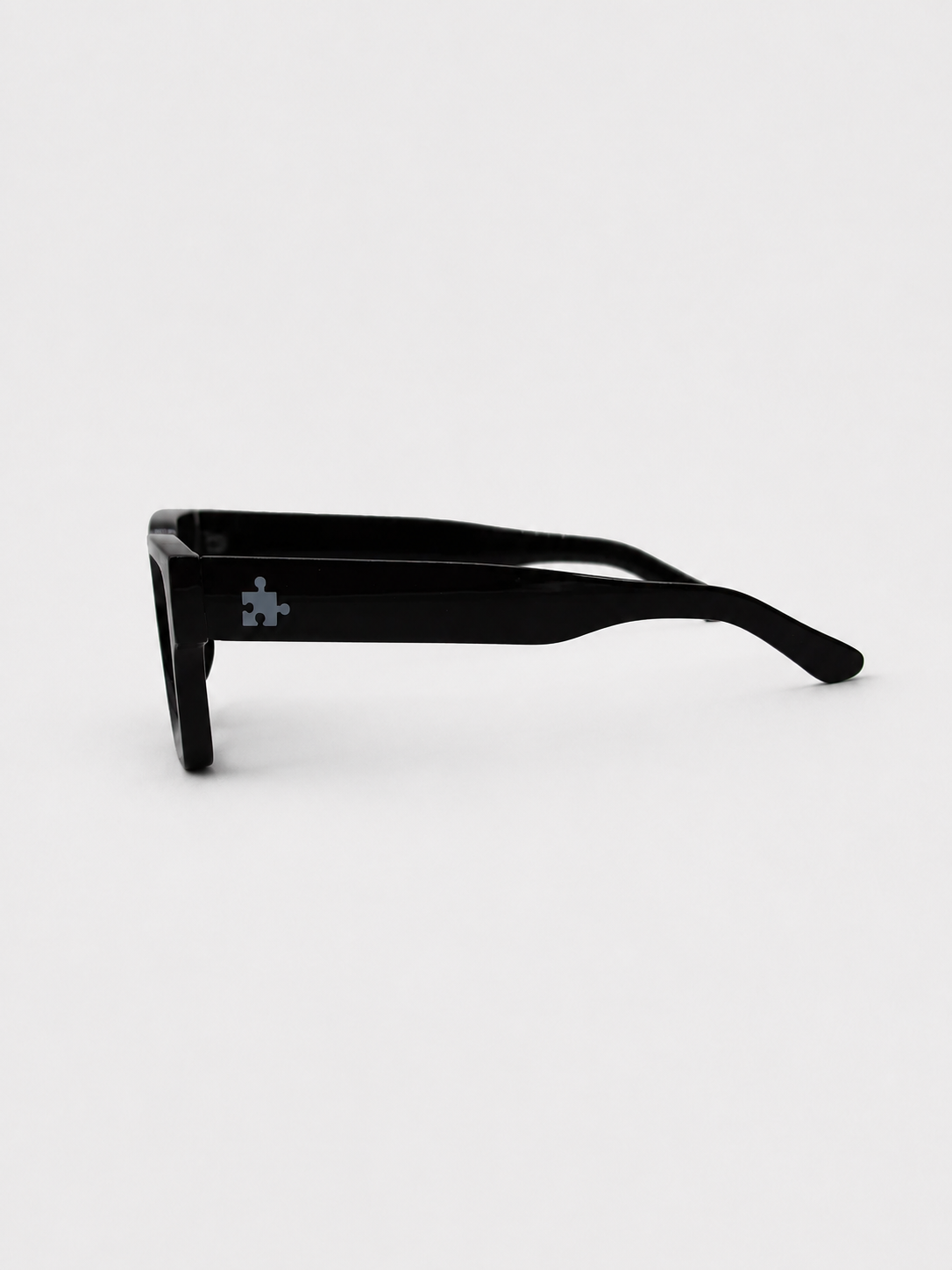 Classic (BLACK)