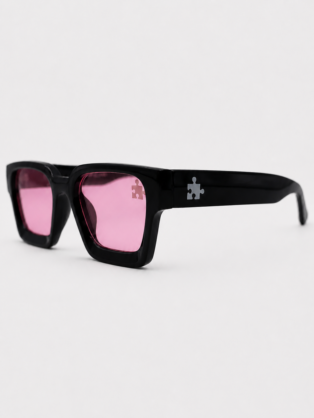 Classic (Black/Pink)