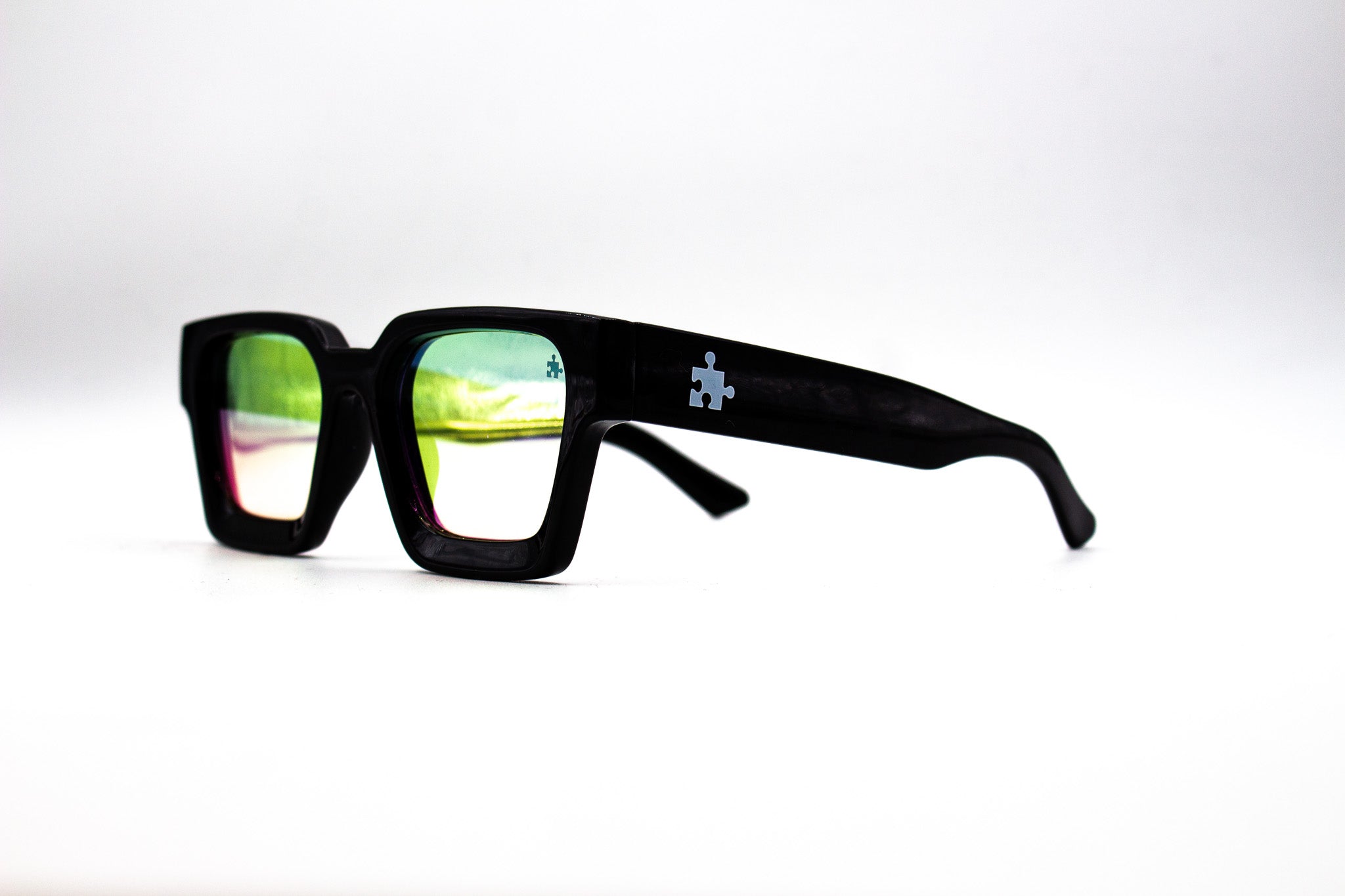 Classic (Black/Supreme)